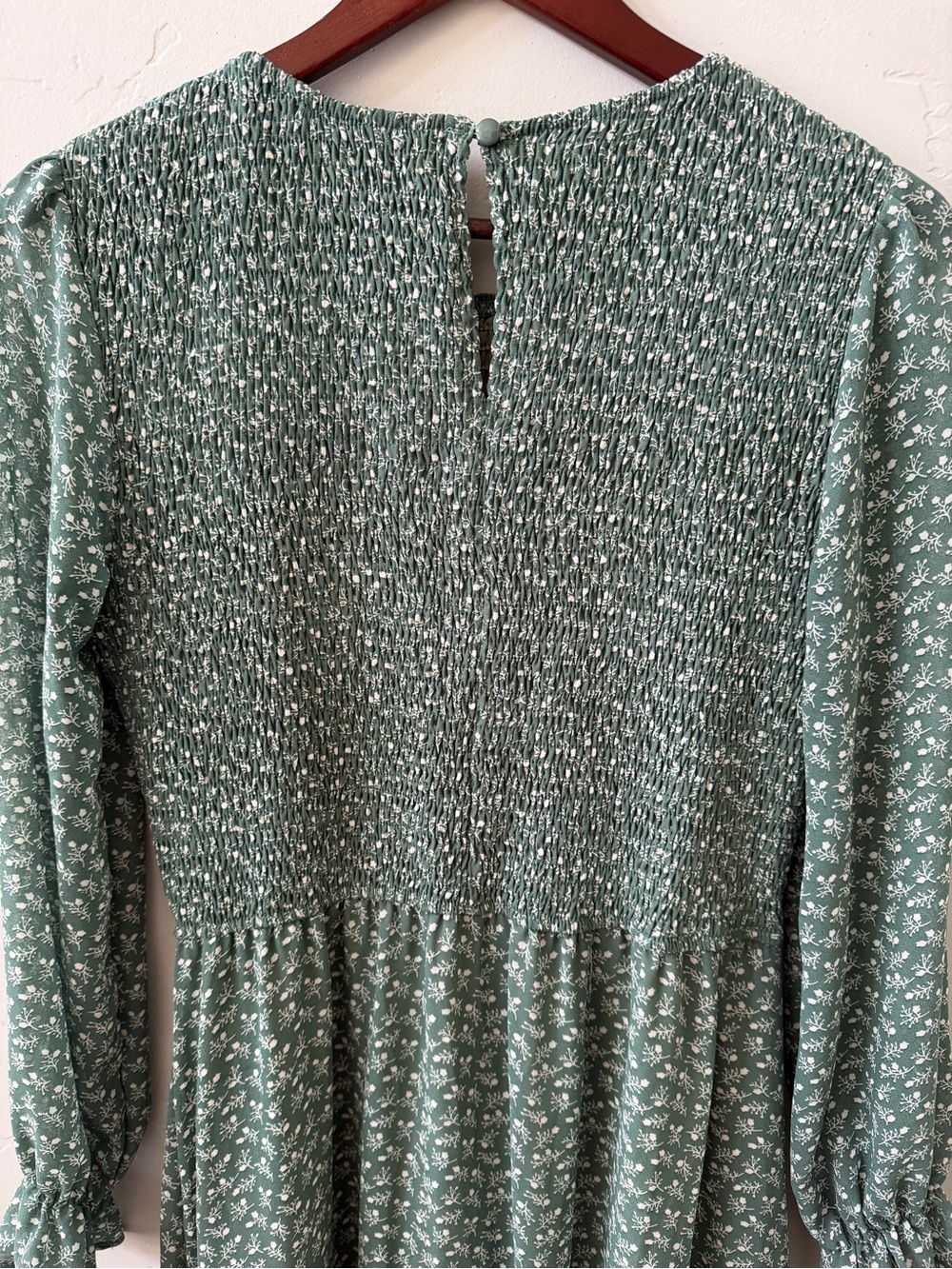 Womens Sage Floral Smocked Maxi Dress Size L Cottagecore Prairie Romantic Tiered - Picture 5 of 13